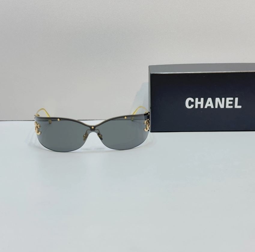 NEW🔥 Chanel CH71787 Rimless Shield Sunglasses Gold Frame Gray Lens