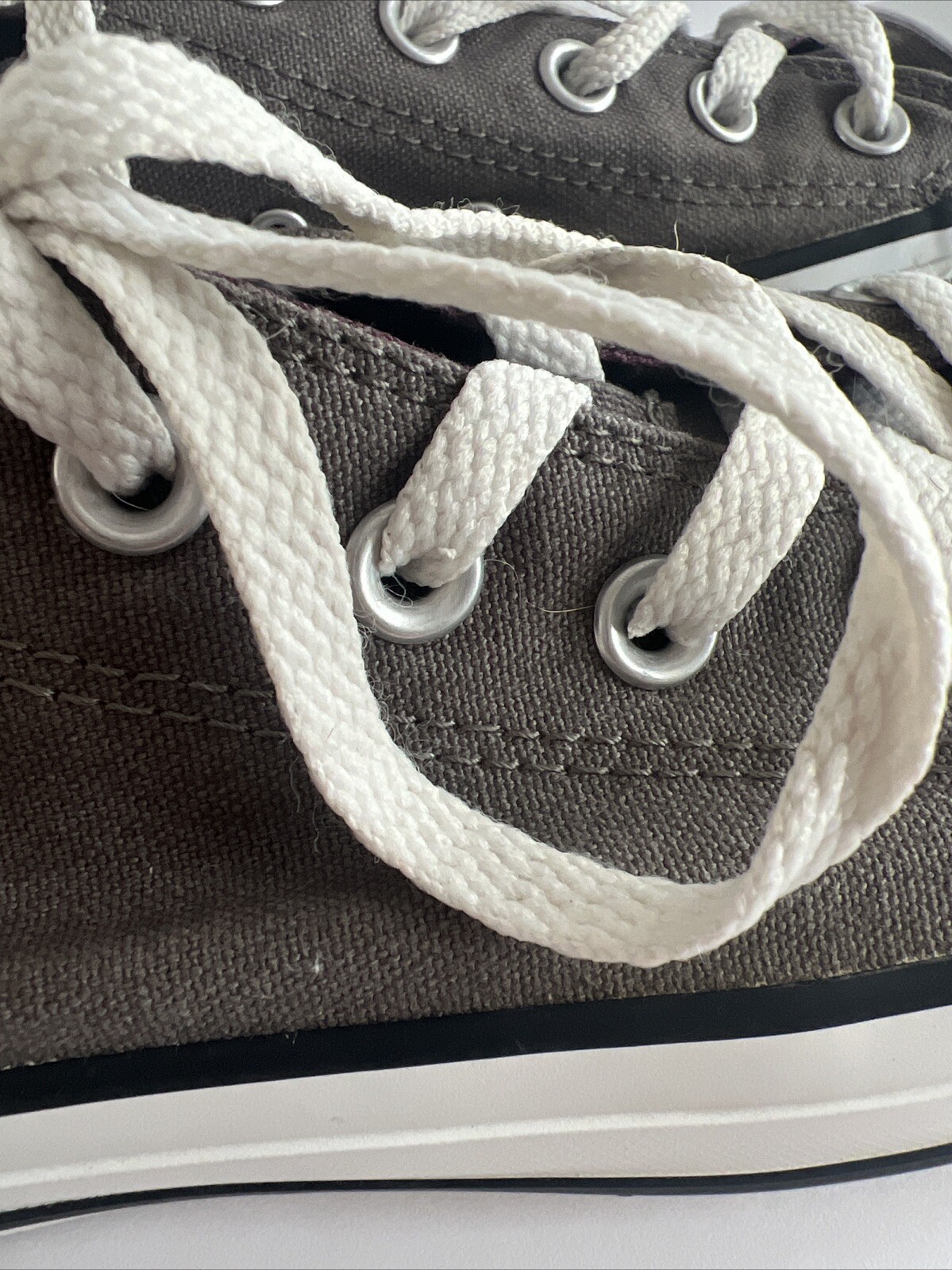 VGC Converse All Star Shoes Sneakers (135293F) Unisex. Gray. US Men 4 Women 6