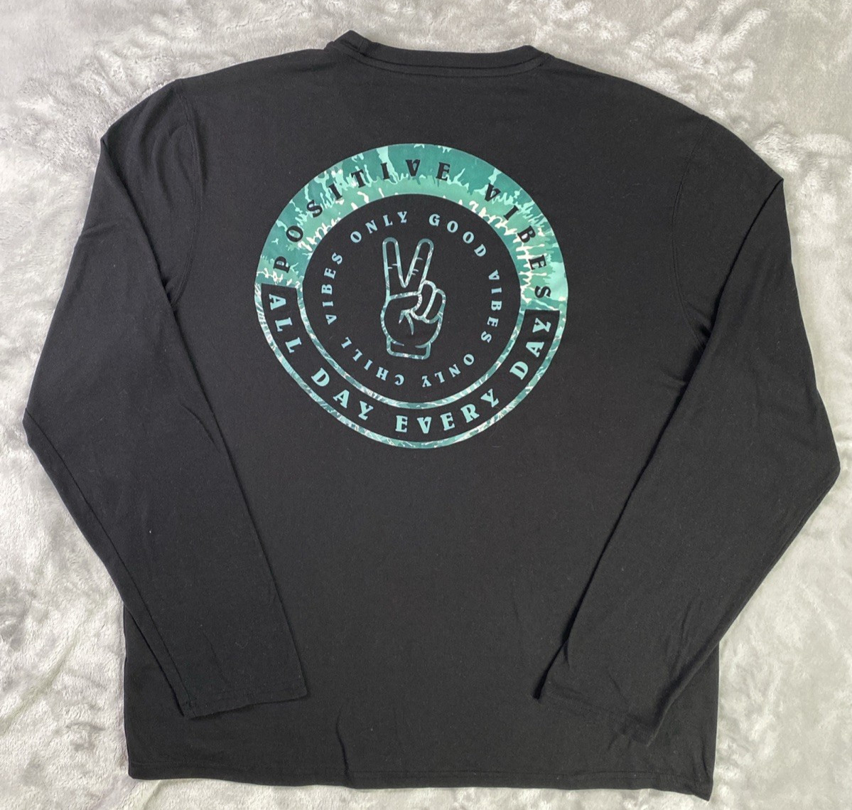 Vapor Apparel Long Sleeve Men Large Black Positive Vibes Only Graphic Peace Tee