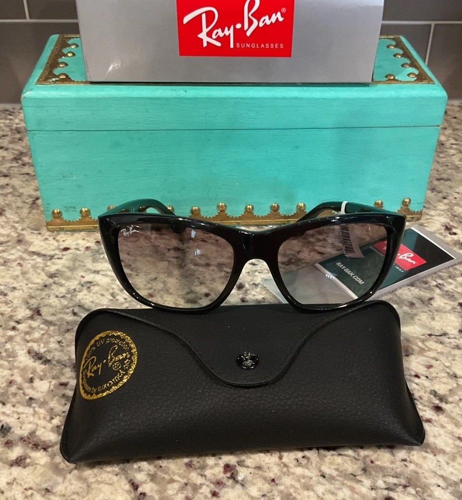RAY BAN RB4154 601/32 57-18 145 2N Grey Gradient Lens/Polished Black Frame $167