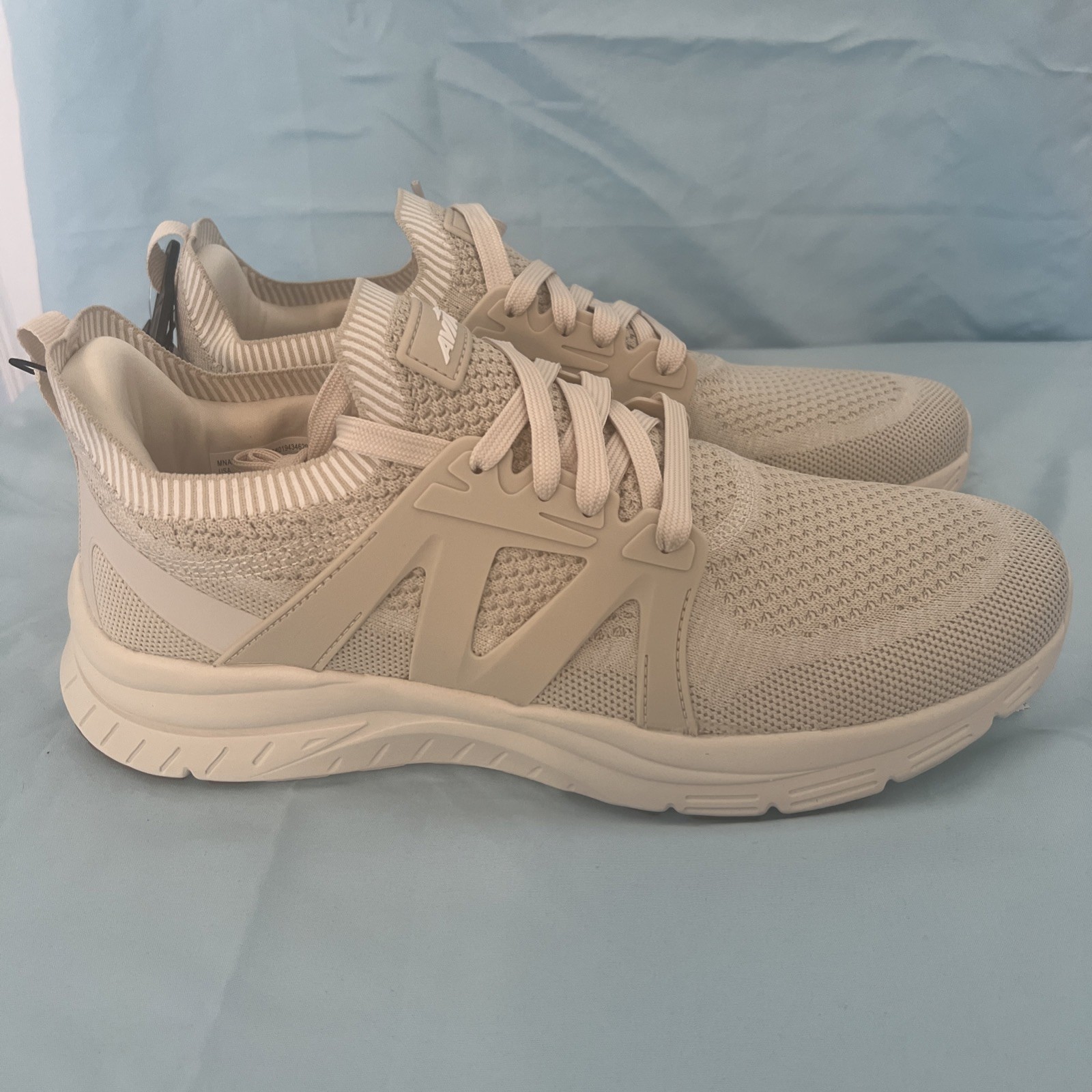 New NWT Avia Men’s Quickflash Beige Cream Laced Running Shoes Sneakers Size 12