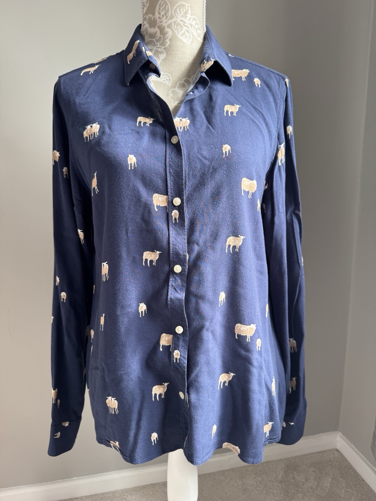 RYDALE NAVY SHEEP PATTERN LONG SLEEVE VISCOSE SHIRT/BLOUSE SIZE 14
