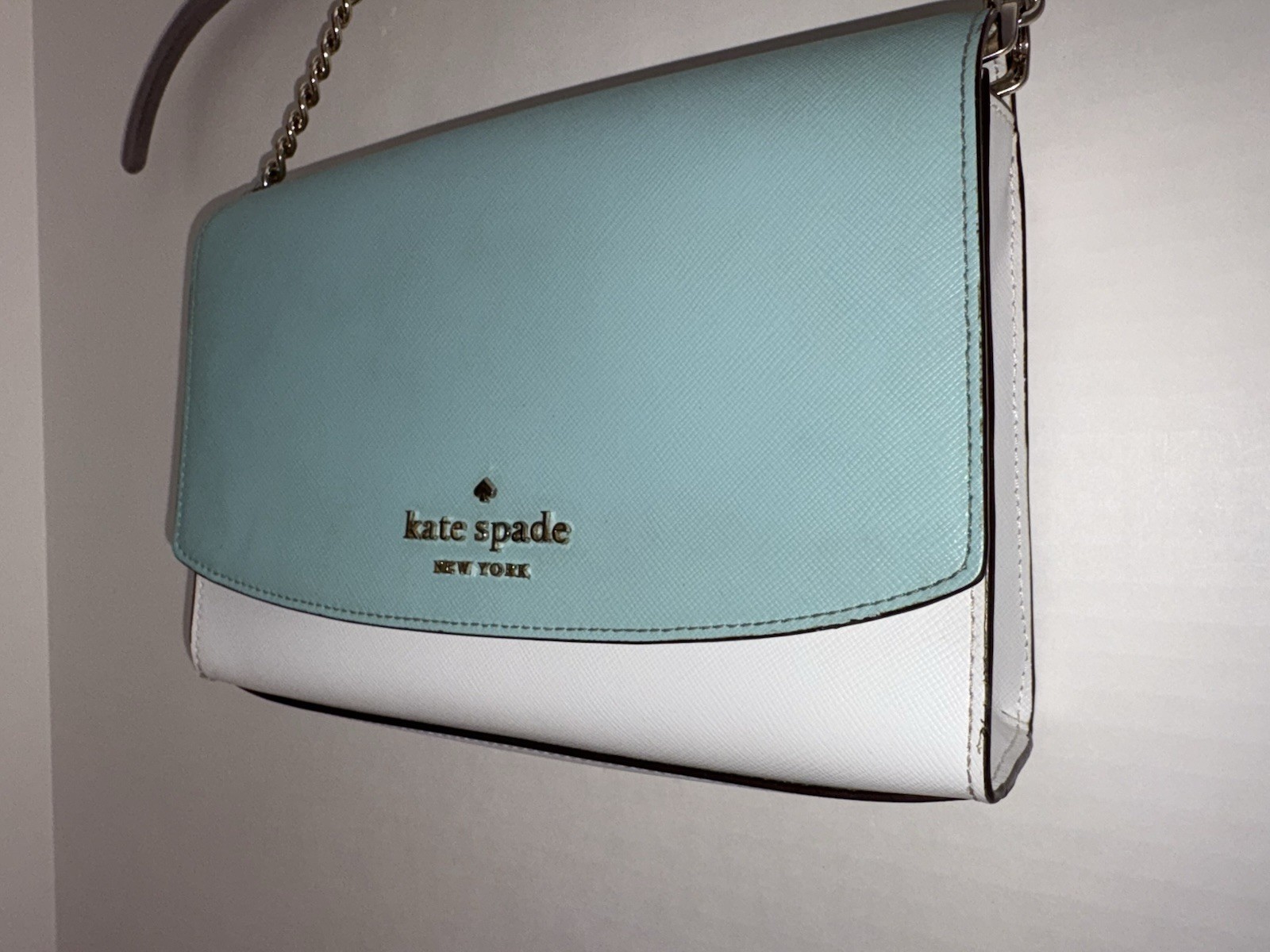 Kate Spade Carson Colorblock Convertible Crossbody Bag Aqua White Chain Purse