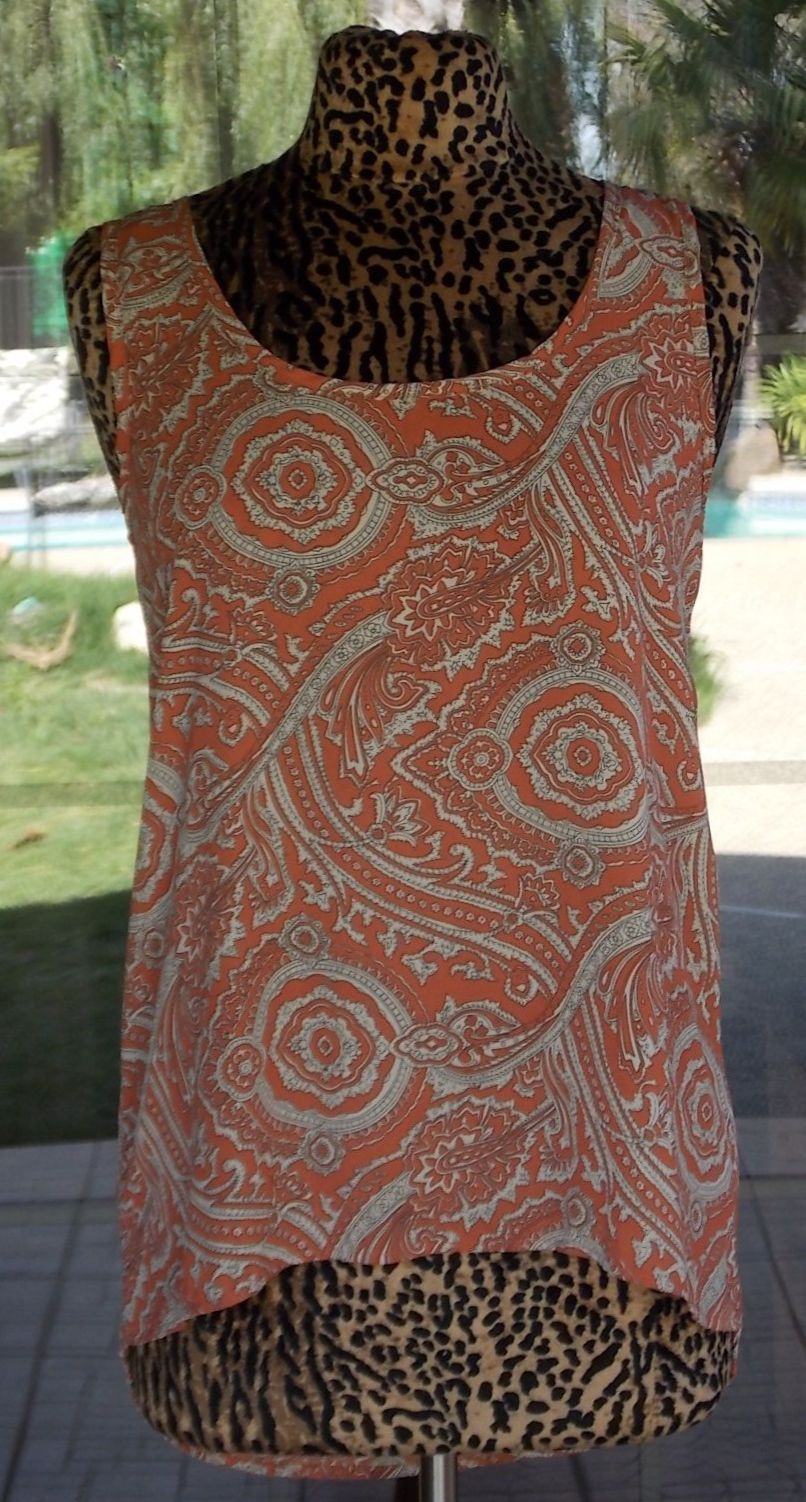 Sleeveless Paisley Print Longer Back Pleione Semi Sheer Blouse Sz. S 36″ Bust
