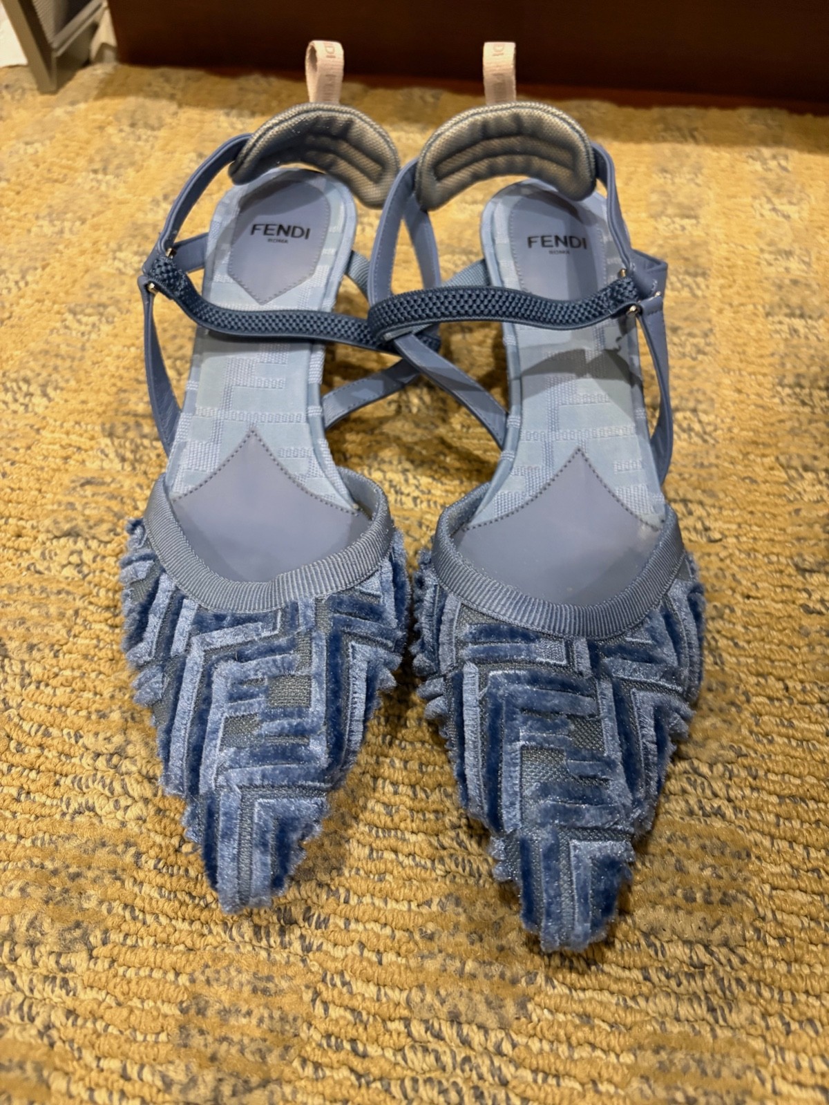 stunning light blue velvet on mesh Fendi kitten heel size 38