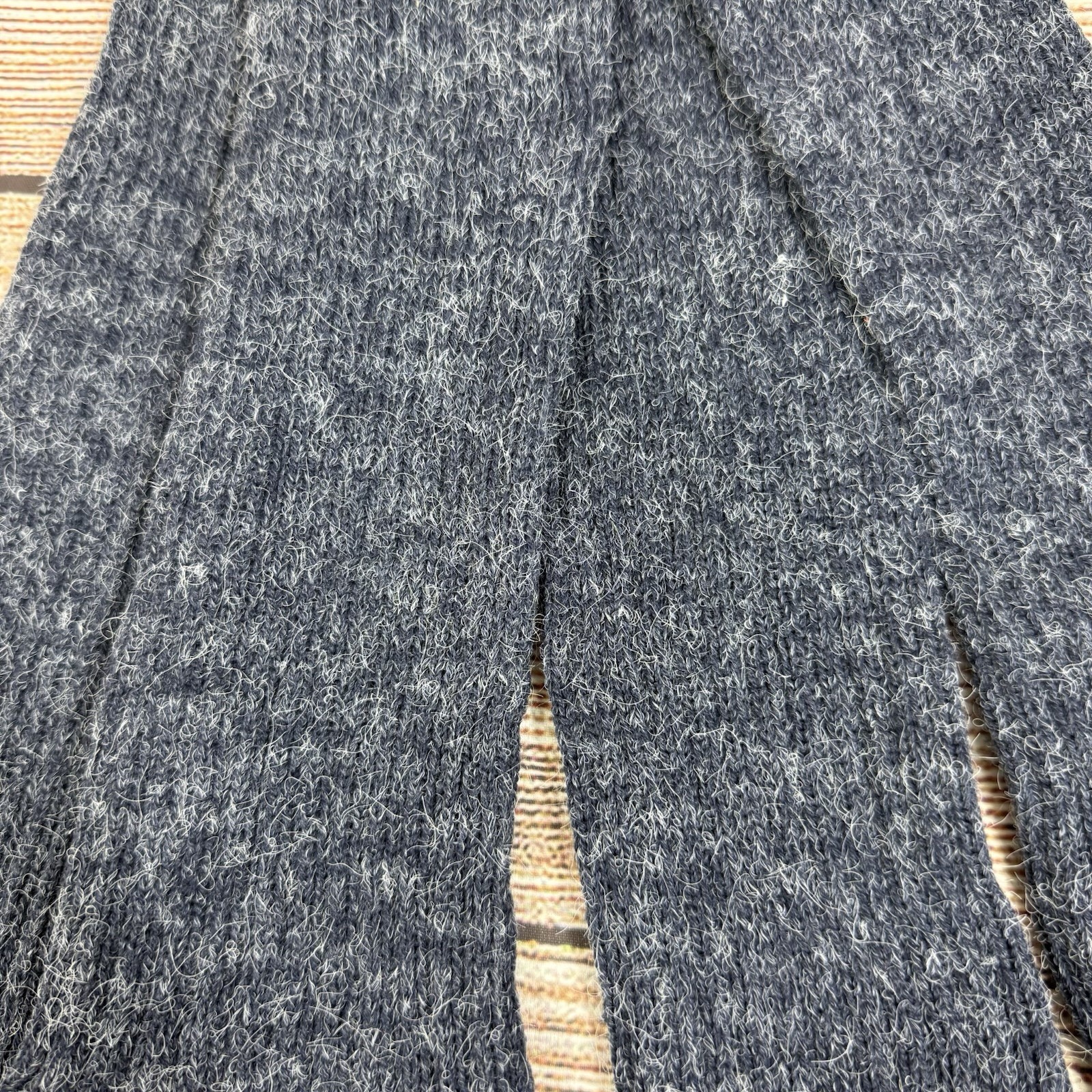 NWT Foot Traffic Super Long Leg Warmers 39″ Length Blue Gray Ribbed