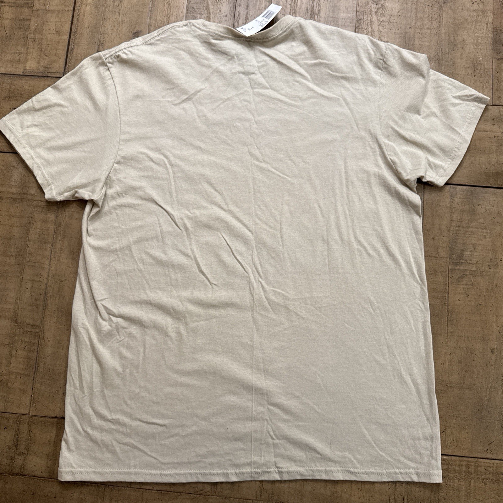 Large MTV T Shirt large Cream Color