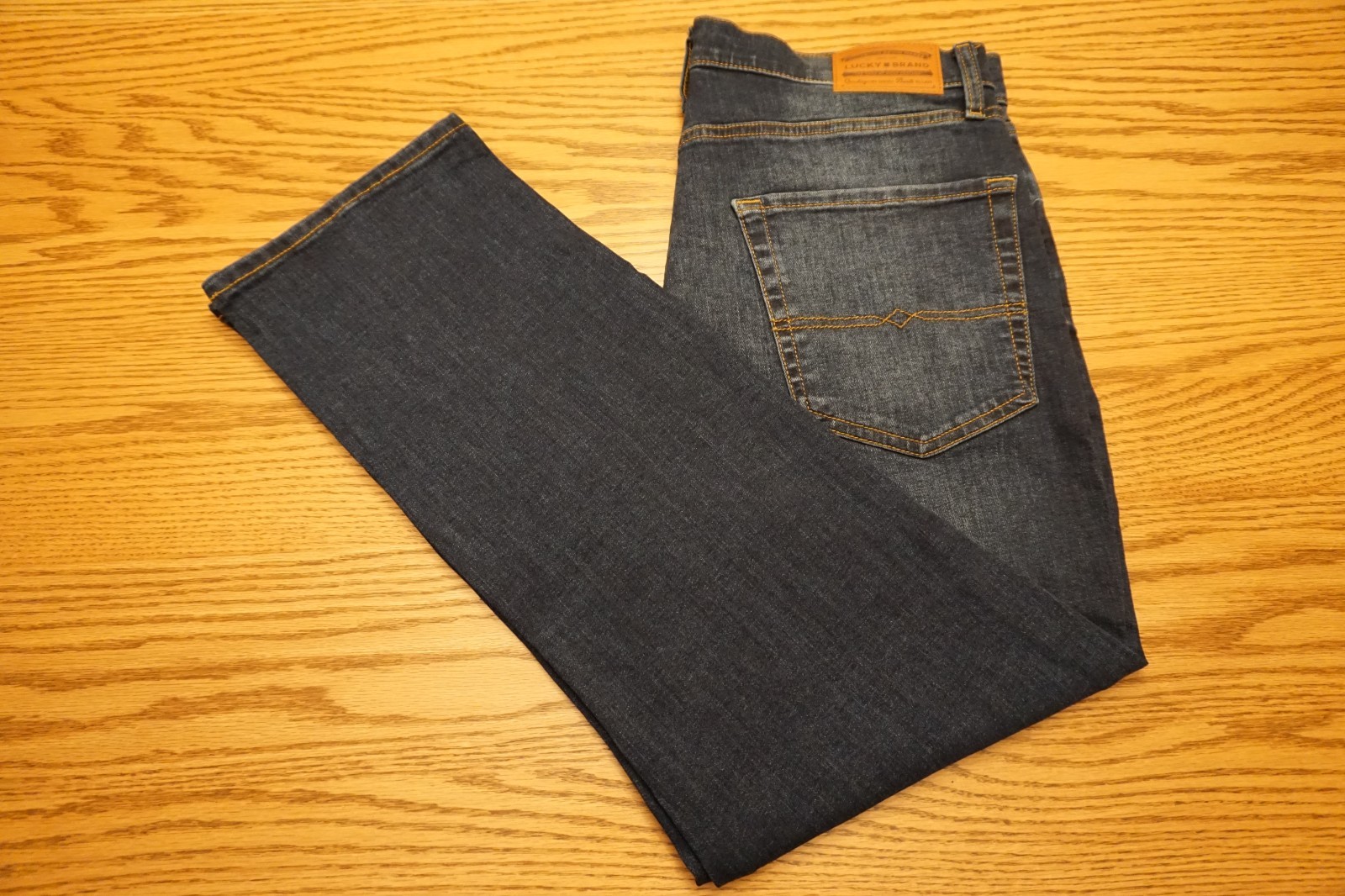 NWT MEN’S LUCKY BRAND JEANS 223 Multiple Sizes Straight Dark Blue Stretch