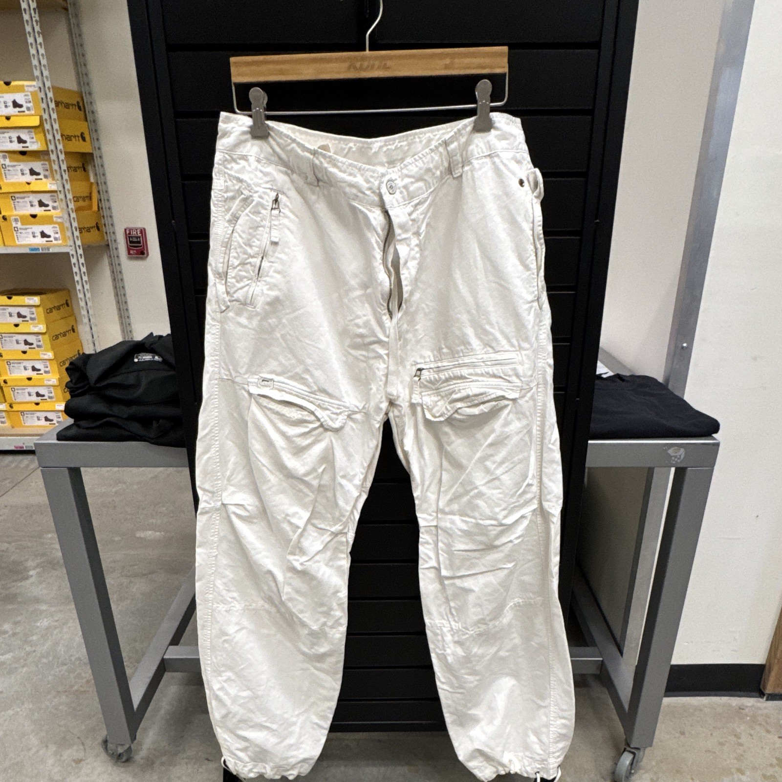 Diesel Men’s White Cotton Canvas Cargo Pants Tapered Regular Fit Waist 36