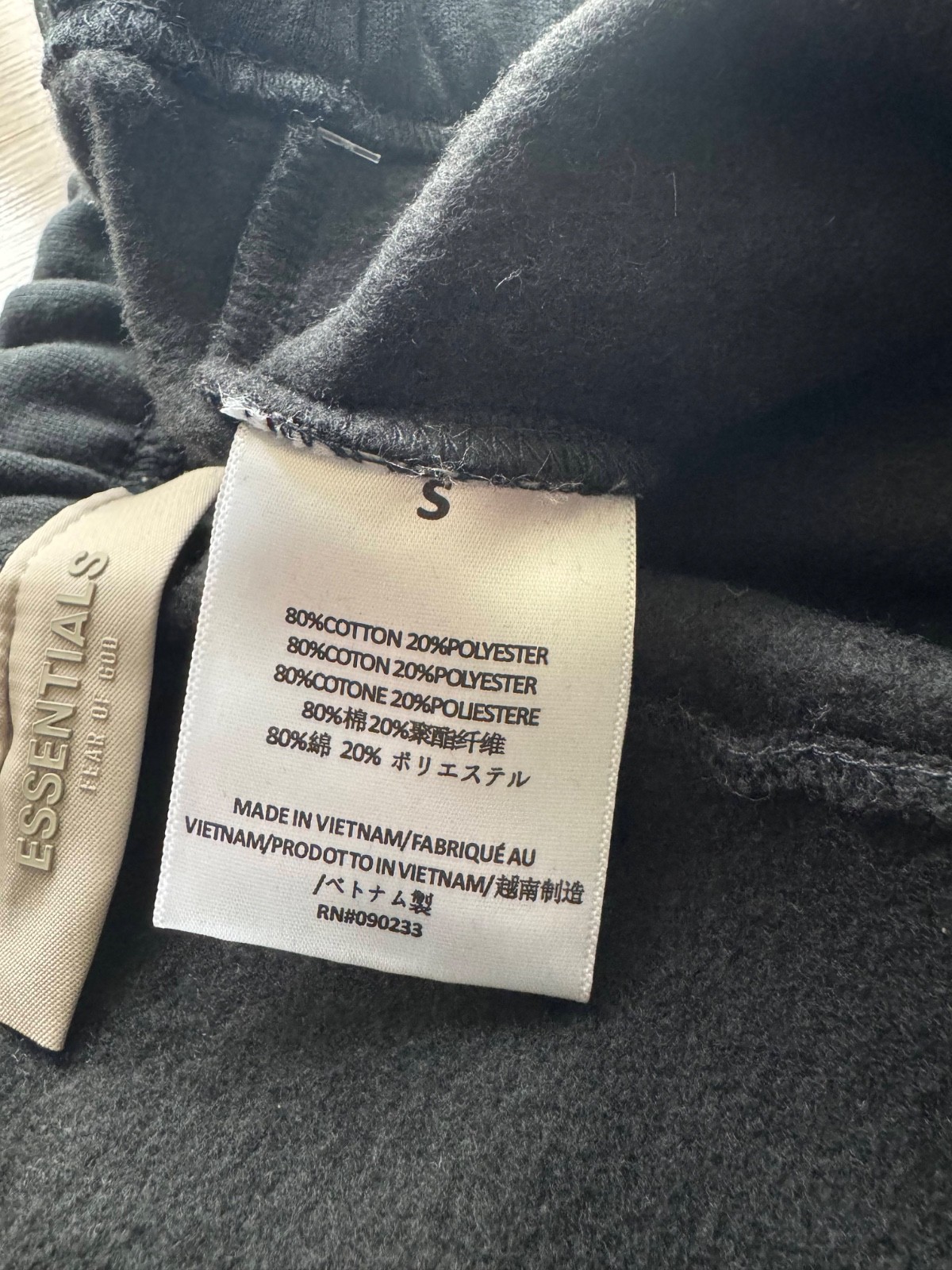 Essentials Fear of God S22 Shorts 3 Colors (Black/ Light/ Dark Oatmeal) All Size