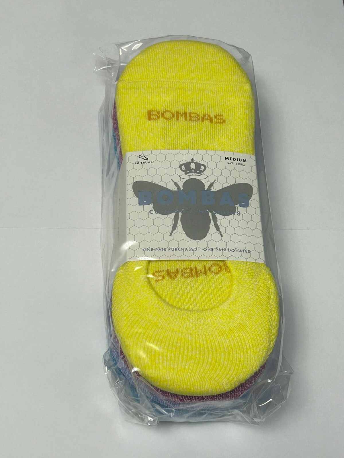 4 colored pairs BOMBAS Women’s Cushioned No Show Sock Size (Medium)
