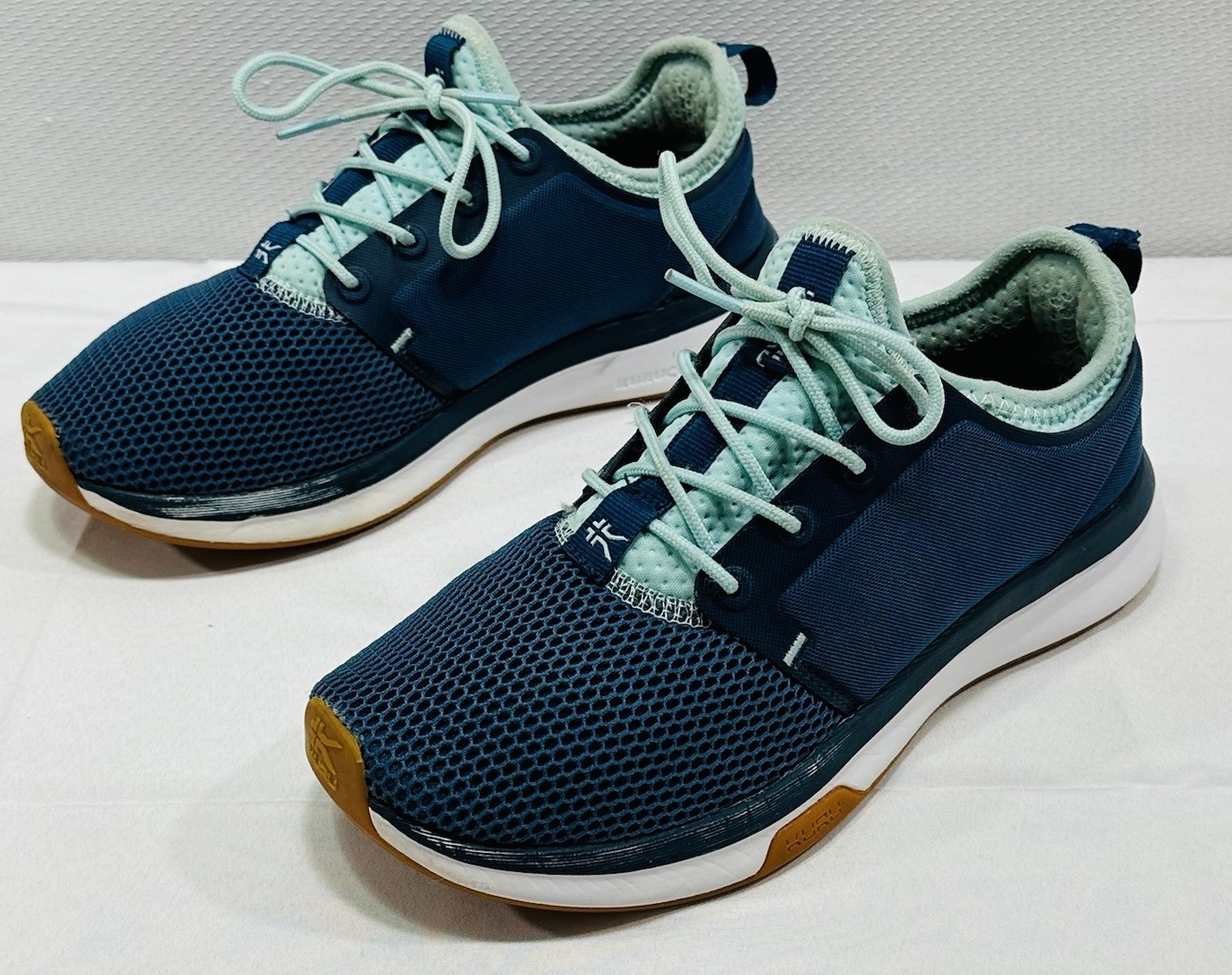 Kuru Atom Womens Size 7 Blue White Gum Athletic Running Walking Shoes Sneakers**