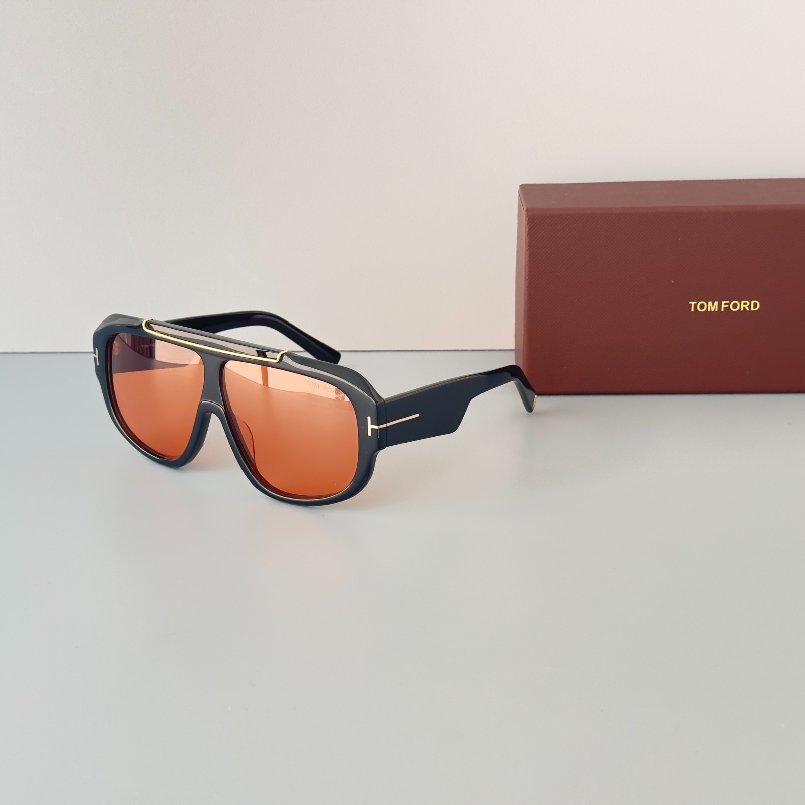 Tom Ford Rellen Mask Sunglasses TF1093 Black/Light Orange 71-7-120mm