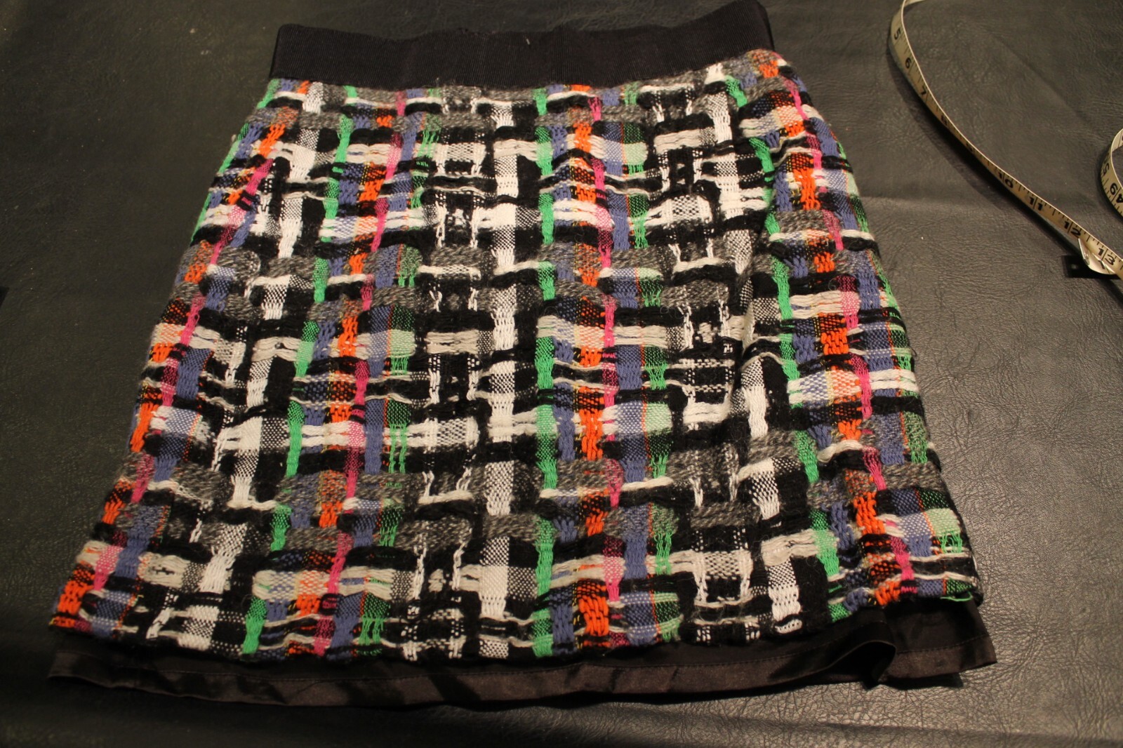 Milly of New York NY woven black white Green Pink Mini Skirt Zip front 6 (b111)