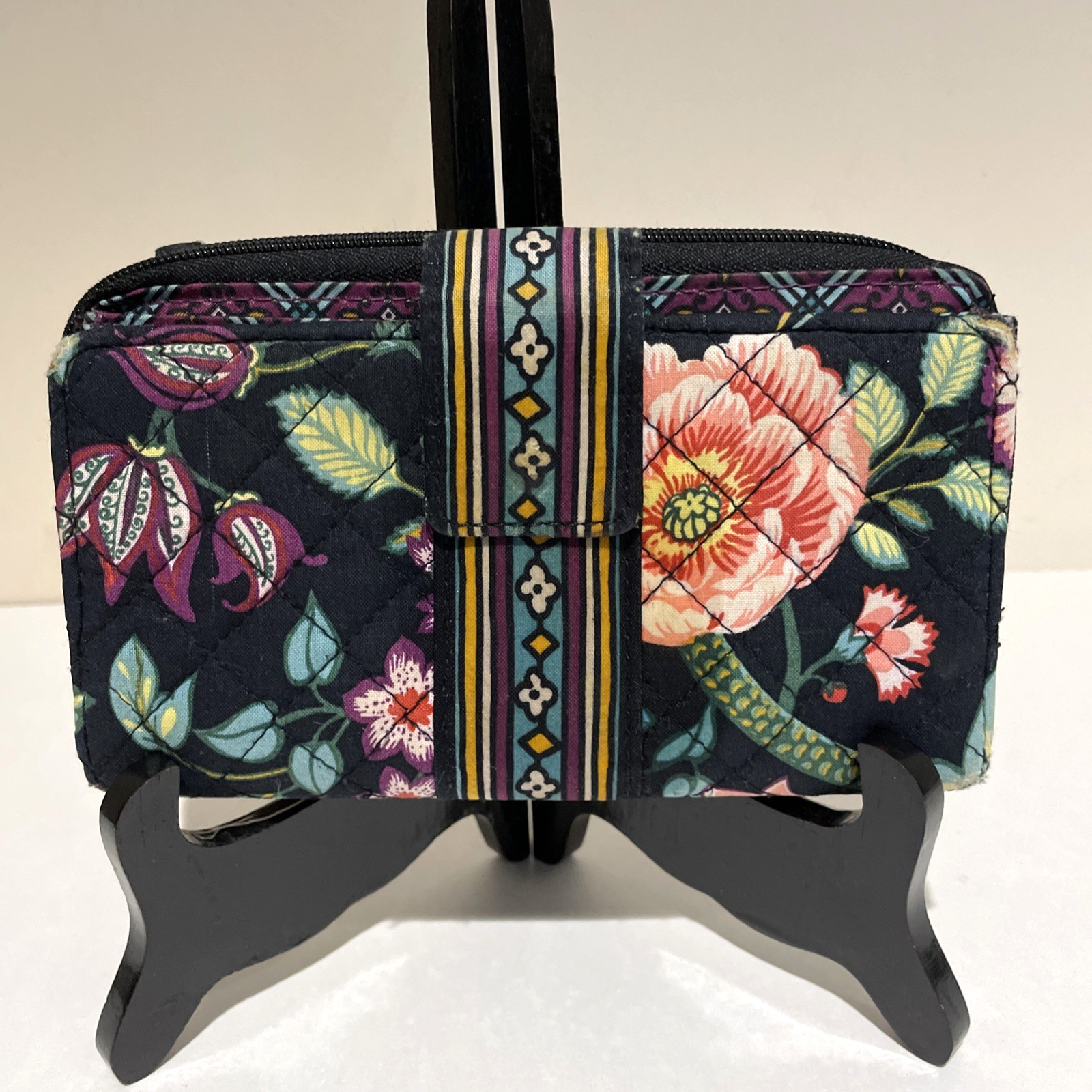 Vera Bradley Floral Vines Wallet Organizer Colorful Iconic Retired Pattern RFID