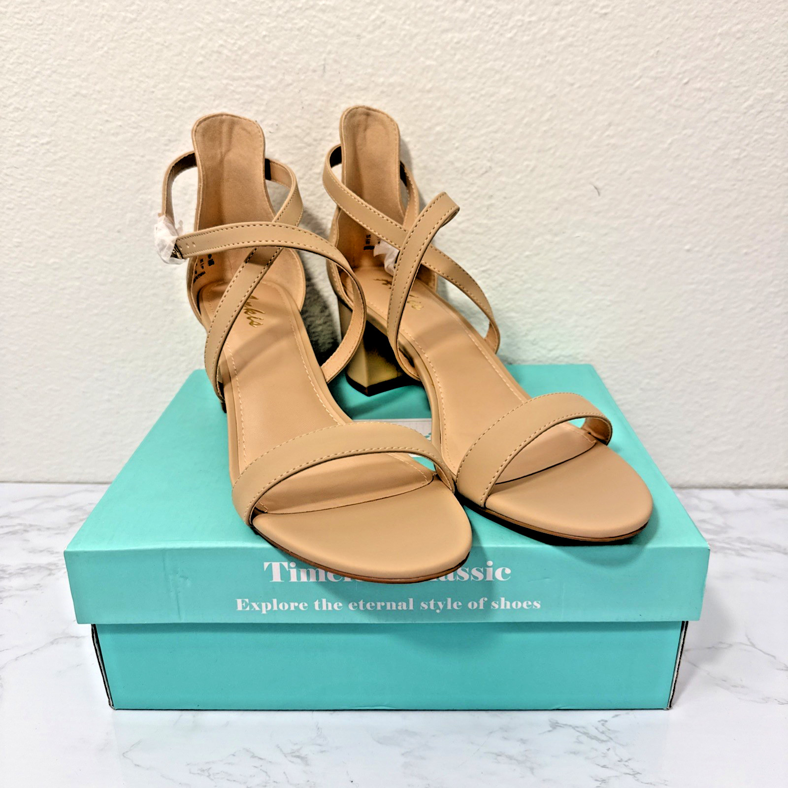 Ankis Size 11 Nude Nubuck Strappy Block Heel Sandals 2.25in Open Toe Buckle