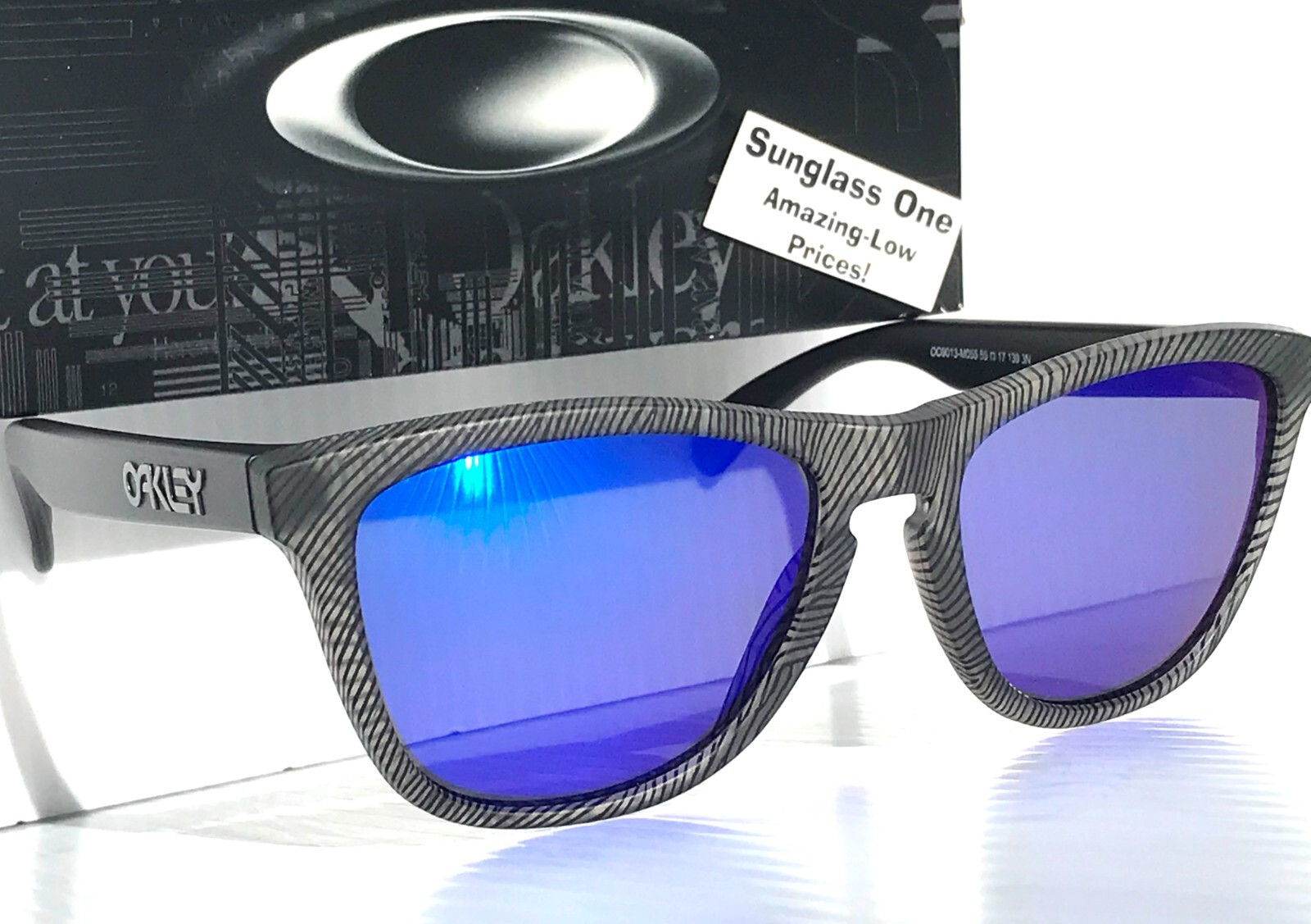 Oakley Frogskins Matte Grey Ink Fingerprint POLARIZED Galaxy Blue Sunglass 9013