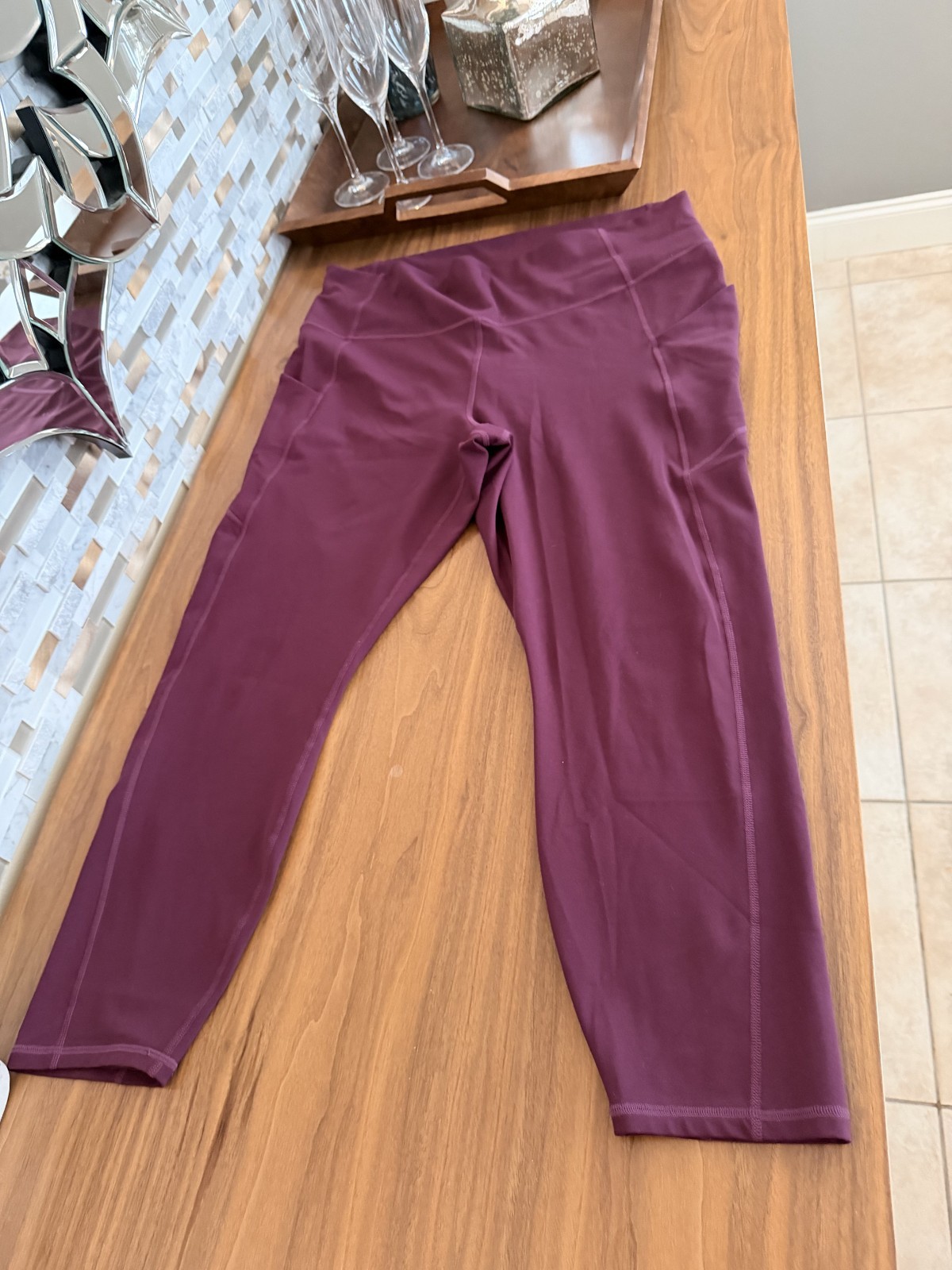 Fabletics PureLuxe High-Waisted Leggings – Burgundy Plum – Activewear