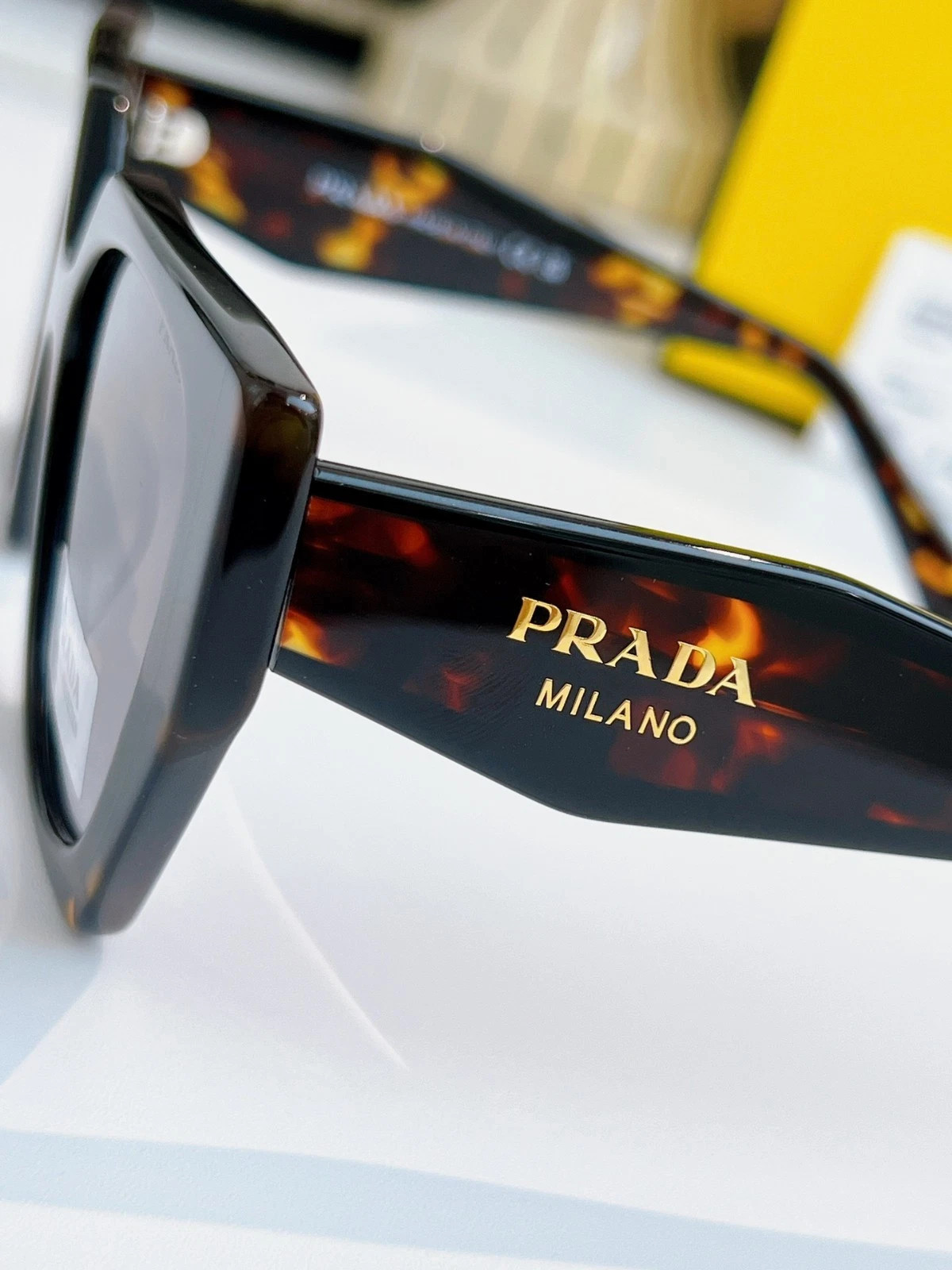 PRADA PR 15WS 3890A7 Black Tortoise Grey Gradient Women Sunglasses with Box