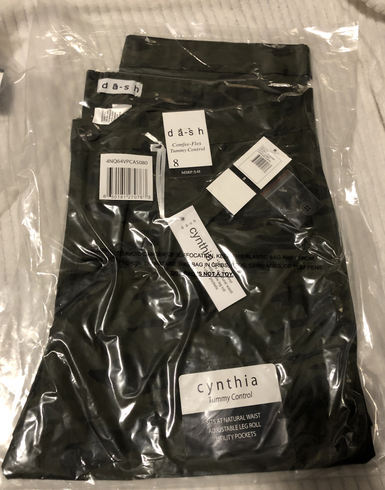 SELECT SIZE – Dash Cynthia Capri – Color: Olive Camo