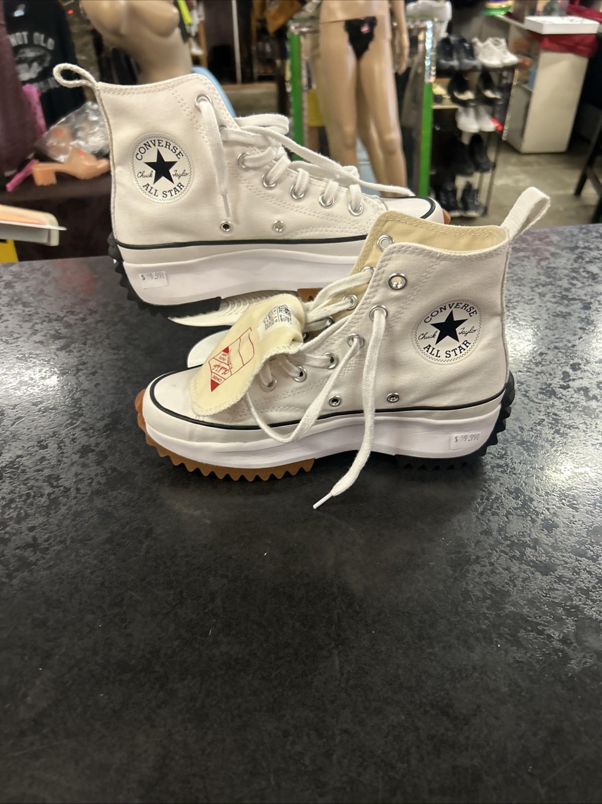 Converse Run Star Platform Shoes Size 6 White High Tops Sneakers Chuck Taylor