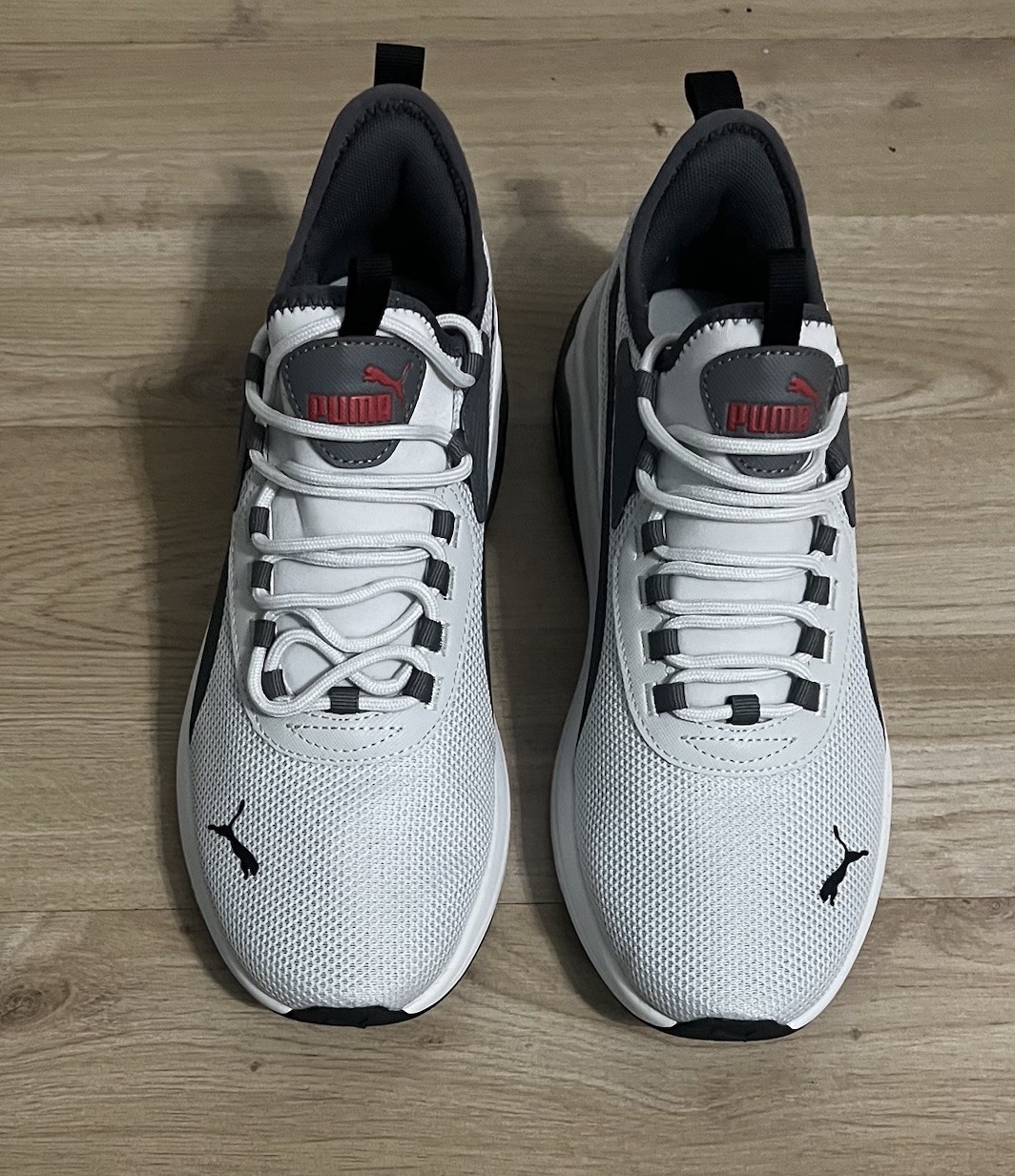 PUMA Men’s Amplifier Size 9.5 Athletic Shoes Black White