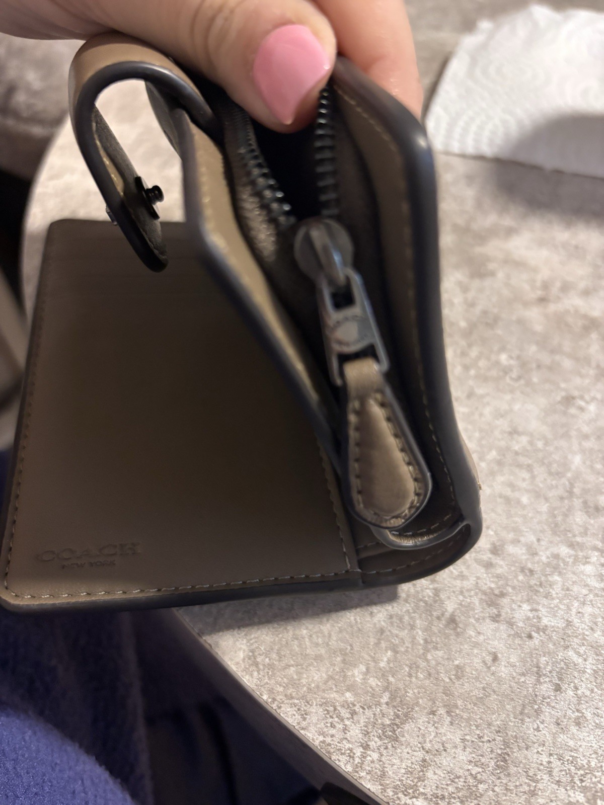 Coach Single Fold Leather Wallet – Black