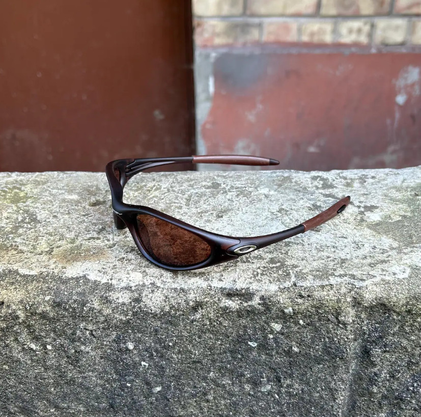 Vintage Oakley Minute Sunglasses Brown Frame Brown Lenses Y2K Gorpcore
