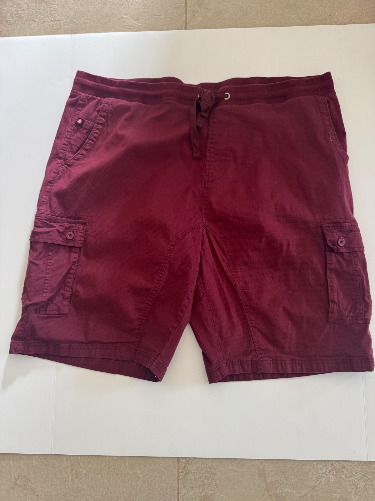 Airwalk Men’s Cargo Shorts Burgundy 48 Elastic Waist Cotton Stretch