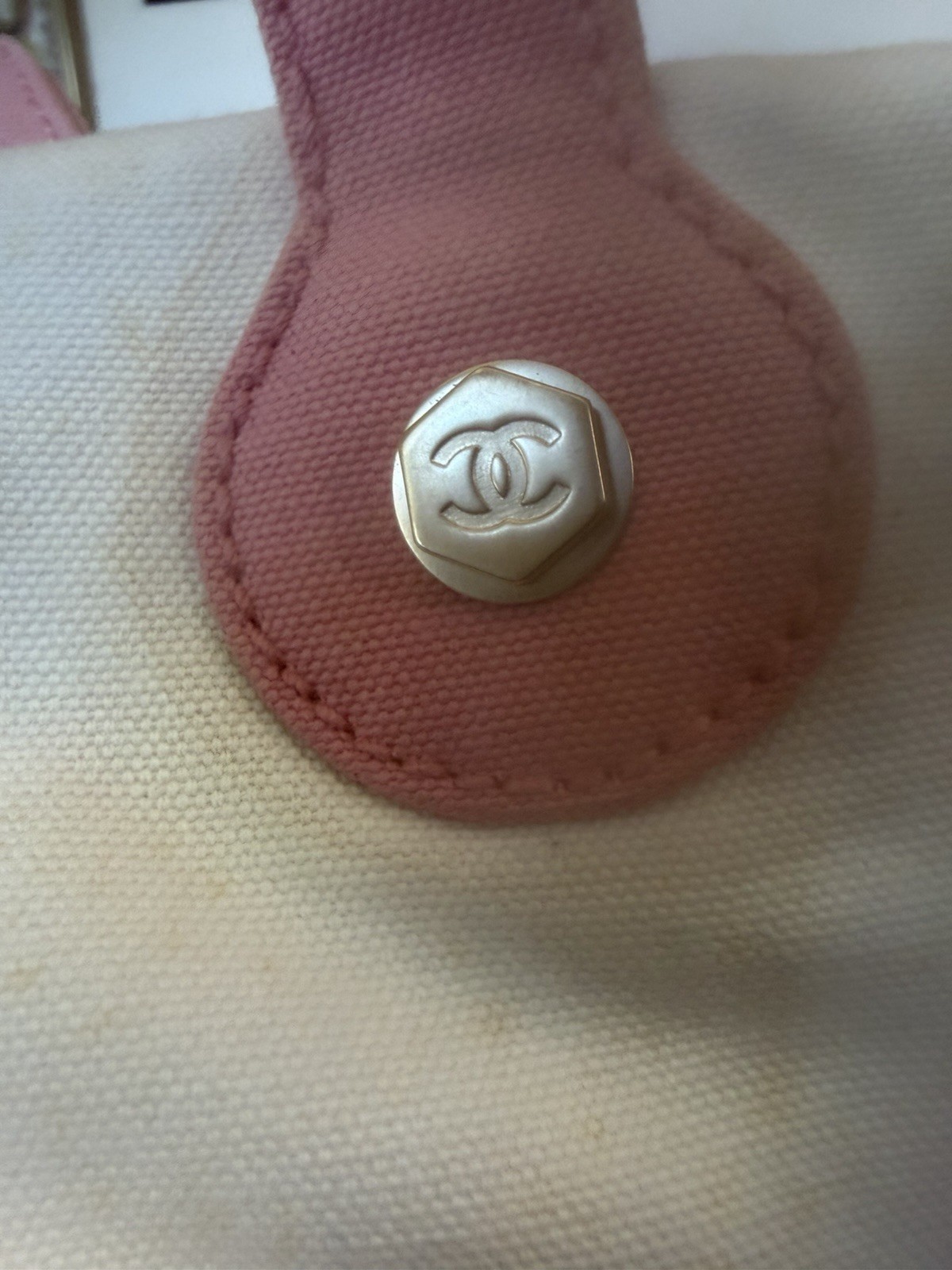 Authentic chanel canvas tote /damaged /see photos/read description