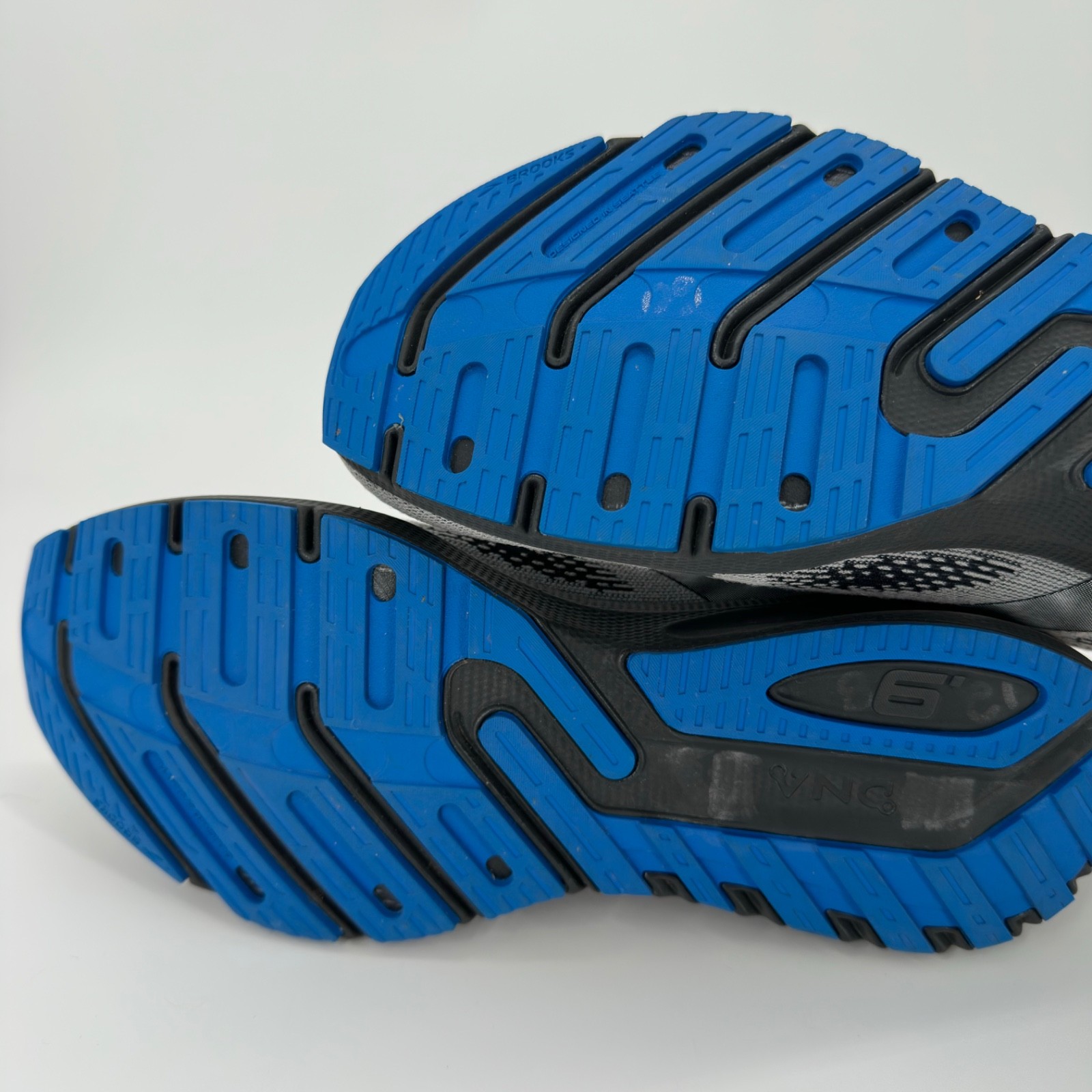 Brooks Launch 9 Running Shoes, Gray, Men’s Size 11, 1103861D046