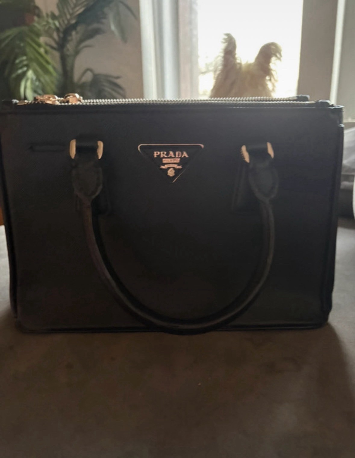 PRADA GALLERIA LEATHER BLACK BAG MEDUIM