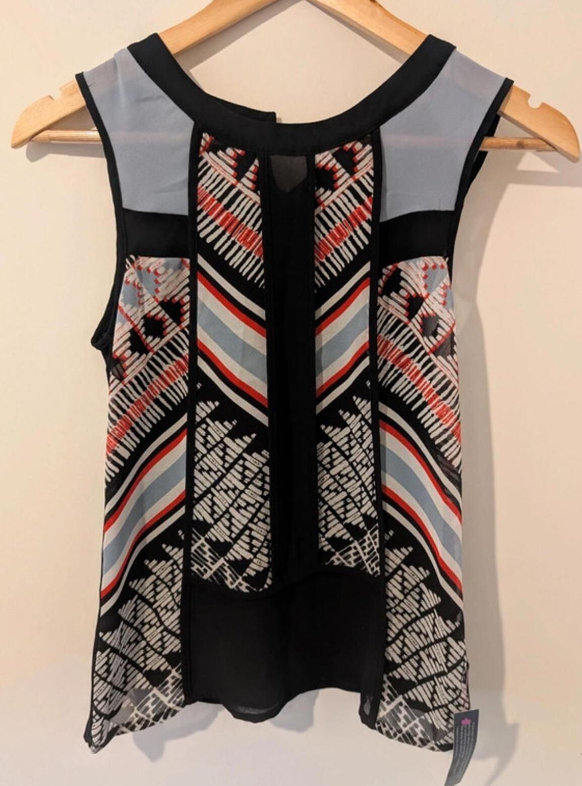 Principles Black Patterned Sleeveless Blouse Size 6 Petite BNWT Ben de Lisi