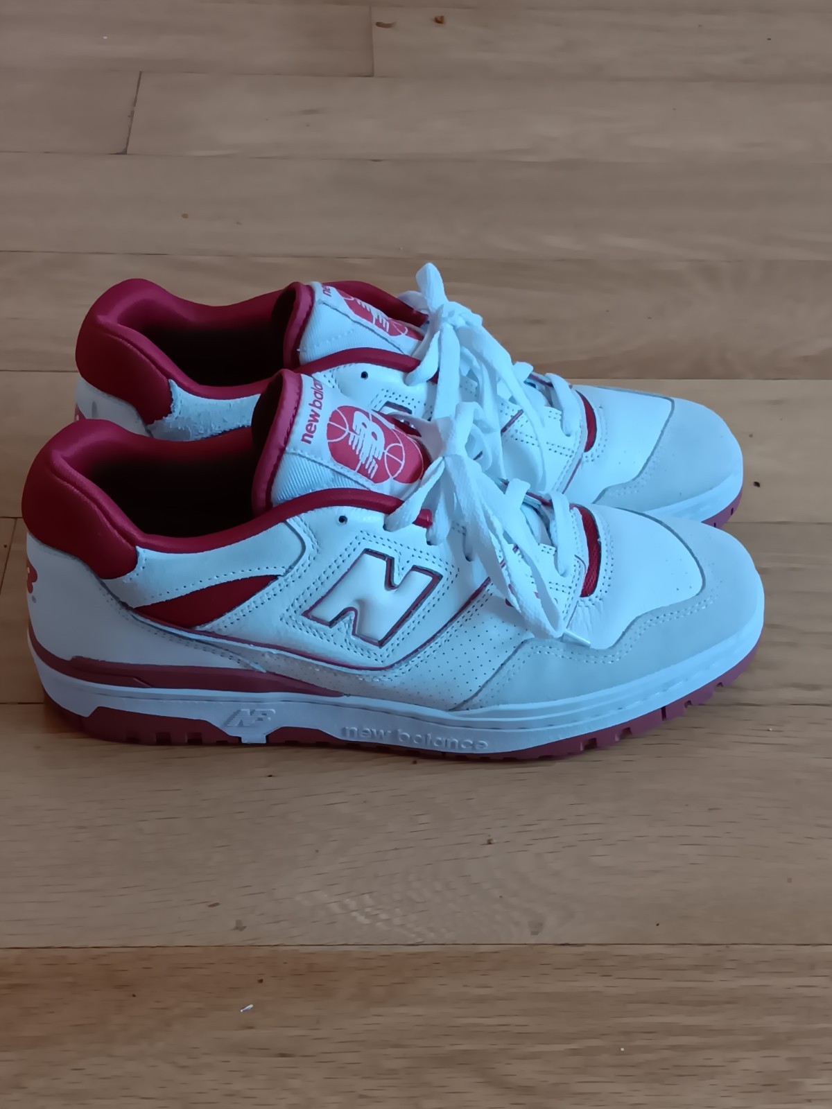 New Balance 550 White Red Sneakers Size 11.5 US Men
