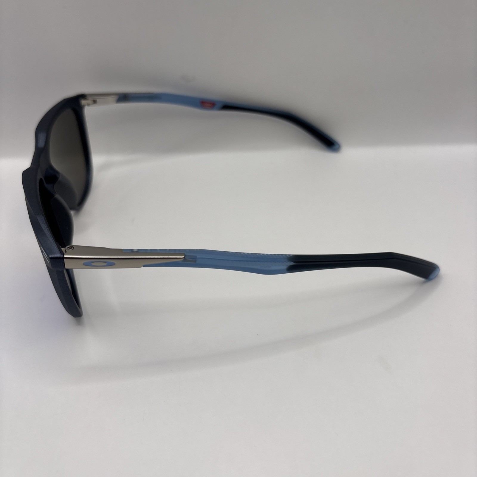 New OAKLEY THURSO Blue Steel PRIZM Sapphire Blue Lens Sunglass OO9286-0754