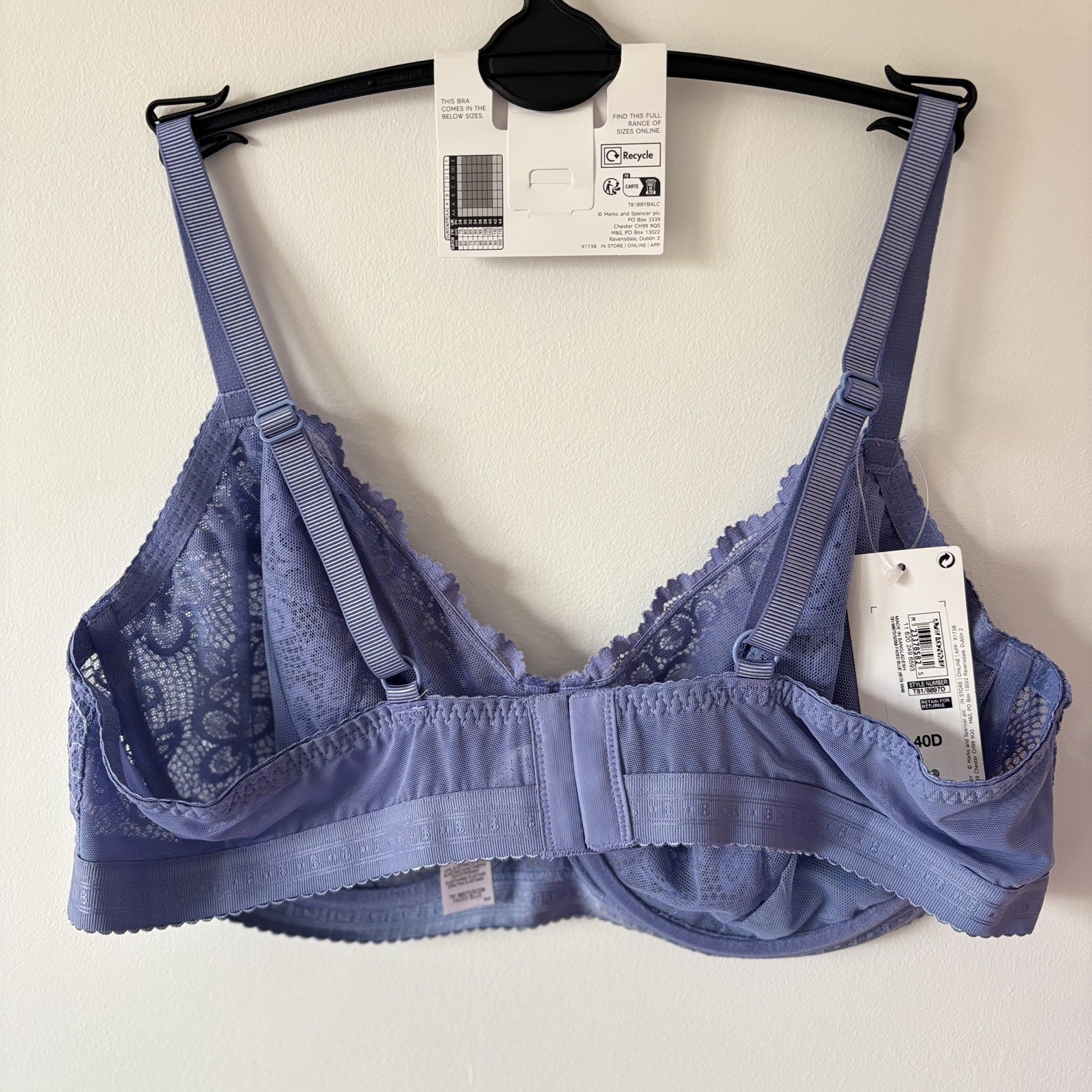 M&S BRA – SIZE 40D . NEW
