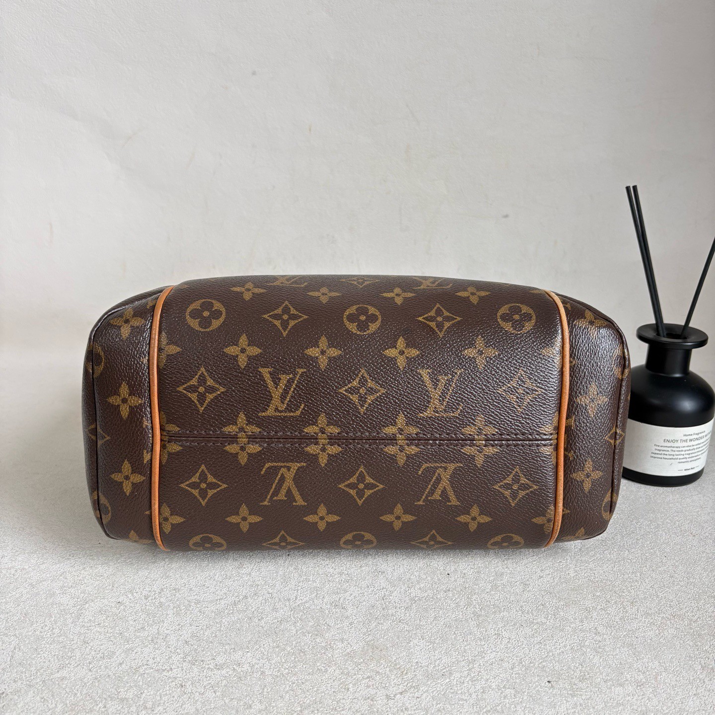 Louis Vuitton Monogram Totally PM Tote Shoulder Bag Zip Top M56688 Vachetta