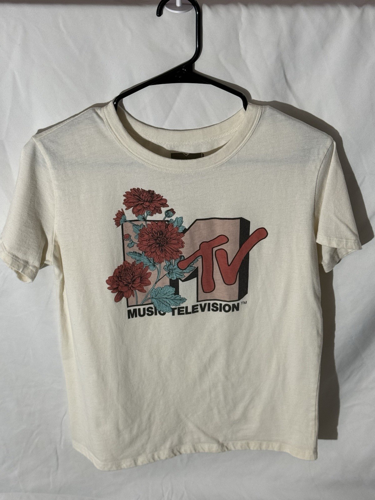 MTV Floral Logo Graphic Print Knit Crew Neck Short Sleeve T-Shirt White S