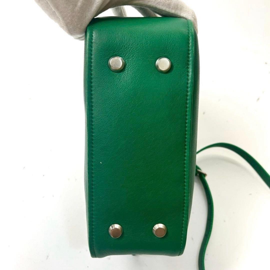 Balenciaga Shoulder Bag Triangle Duffle Green Leather Size: W11.4xH6.9 in.