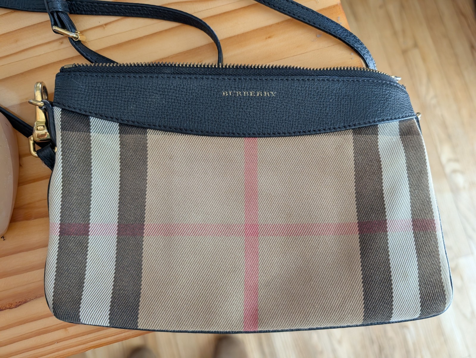 Burberry Plaid Zip Crossbody Bag Detachable Strap Inner Pockets Gold Beige