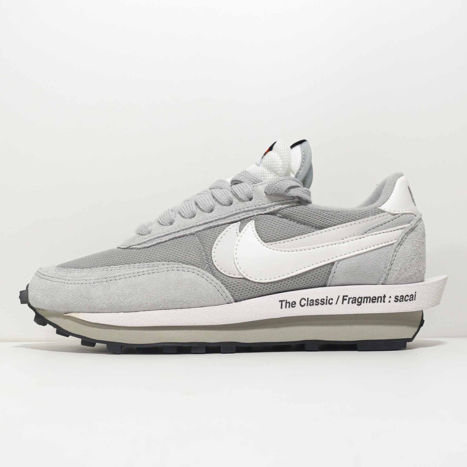 Fragment Design x sacai x Nike LDWaffle Light Smoke Grey DH2684-001