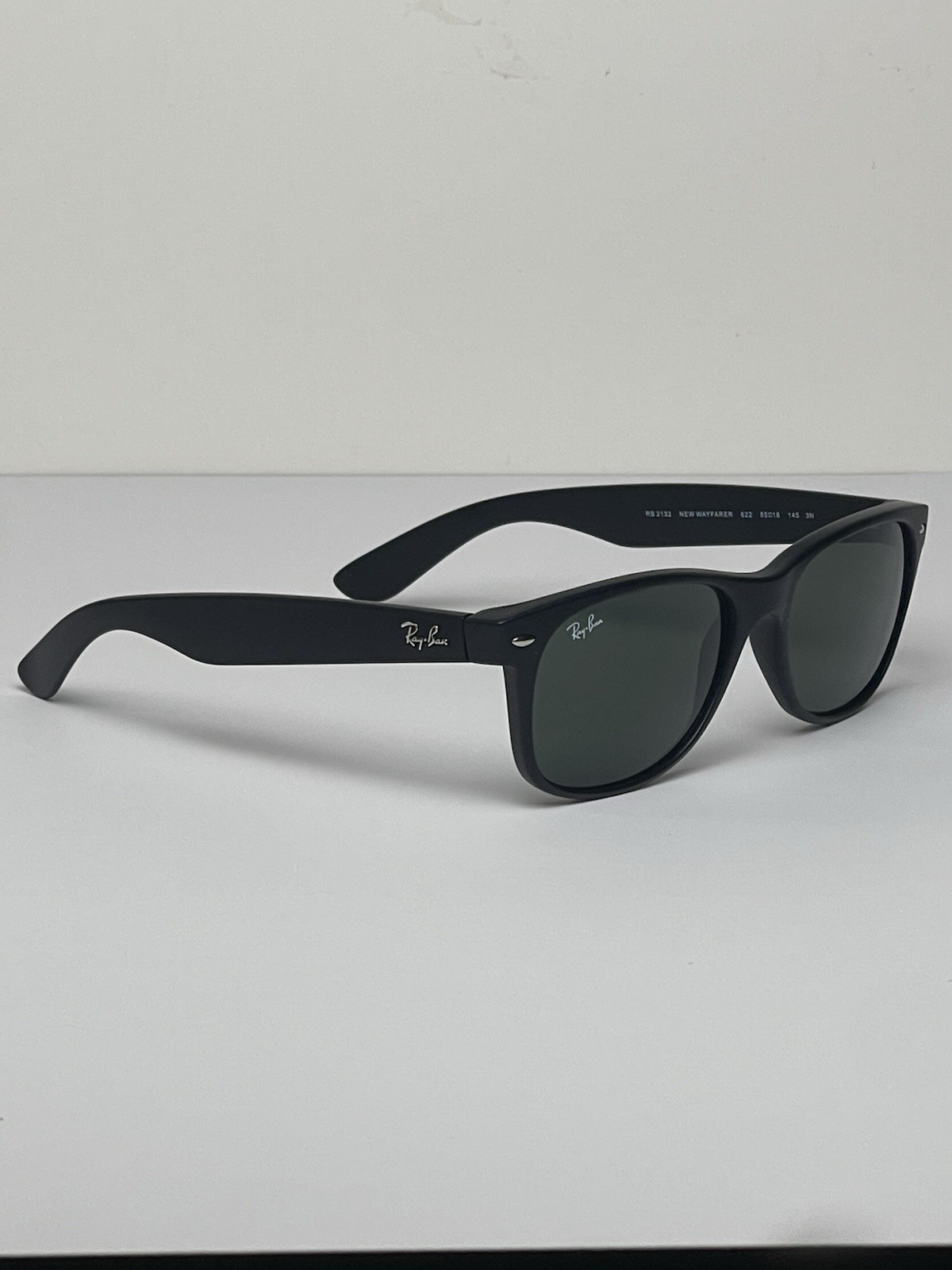 Ray-Ban New Wayfarer RB2132 Sunglasses 55mm Matte Black Frame G-15 Green Lens