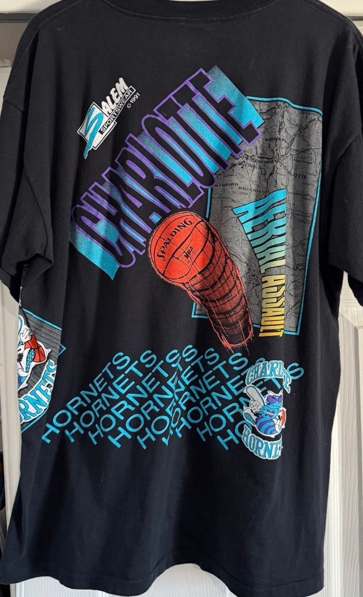 Vintage Charlotte Hornets Shirt Aerial Assault Big Logo Full Art Tee XL Salem