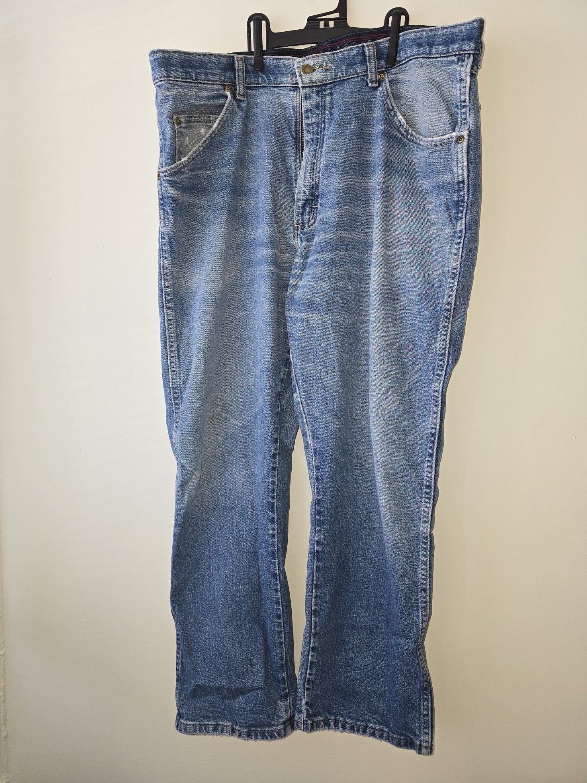 Wrangler Men’s 36×29 Blue Cotton Denim Jeans Regular Fit