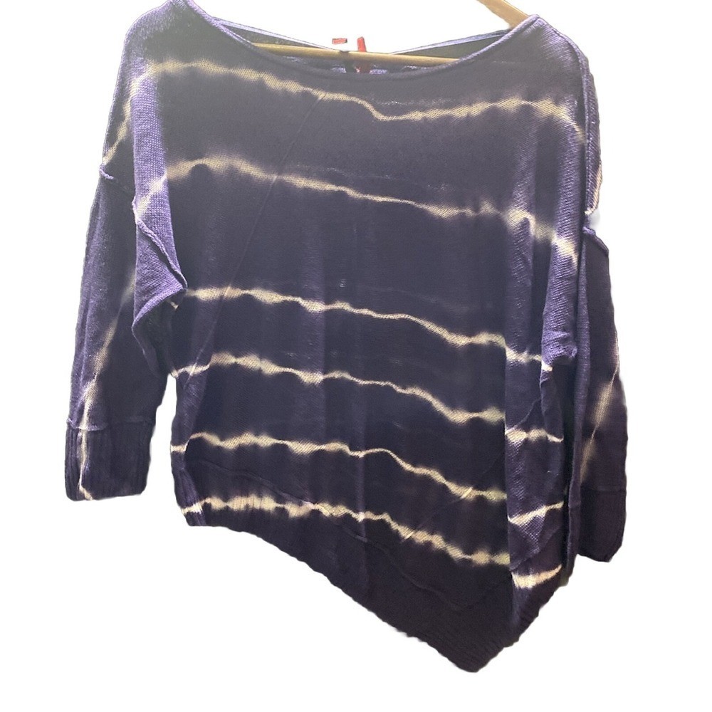 Love Scarlet Sweater Long Sleeve Womens M Medium Asymmetrical Hem Tie Dye Stripe