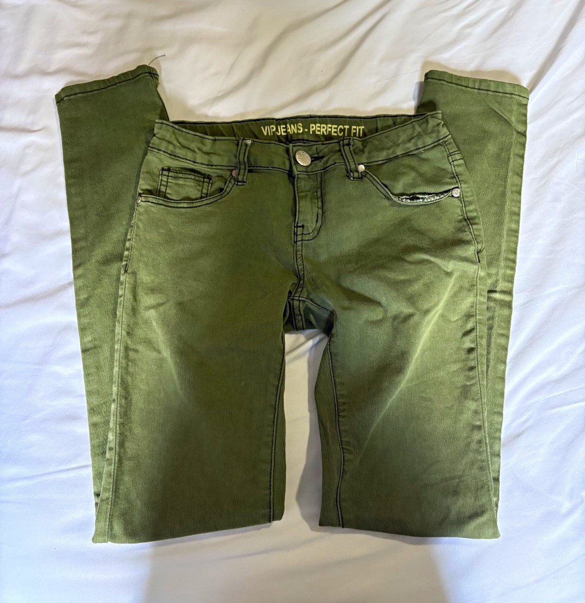 V.I.P. Jeans Women’s Skinny Jeans Green Solid 5-Pocket Cotton Blend Button Logo