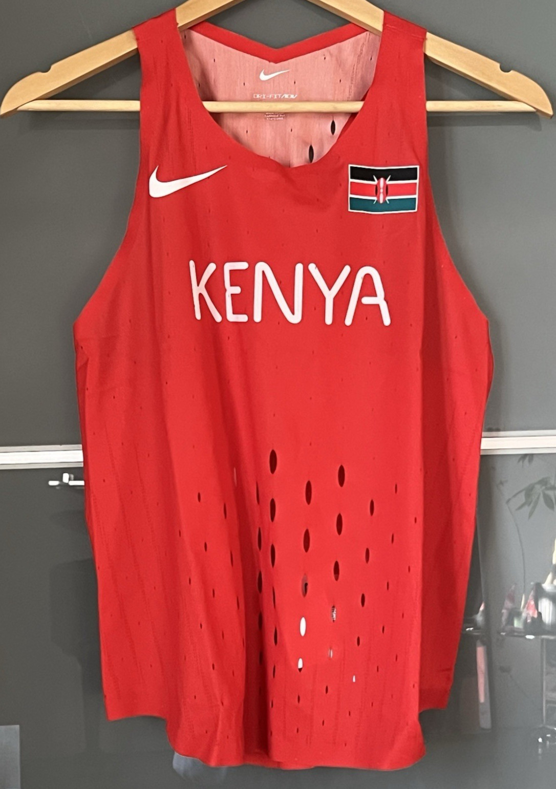 Nike Pro Elite Kenya 2024 Paris Olympics Singlet Women’s Size Medium FN2070-673