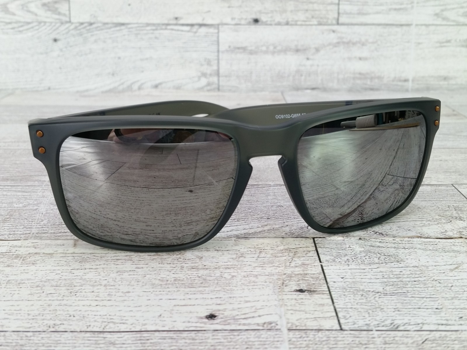 Oakley Holbrook OO9102-G655 Sunglasses Full Rim Prizm Polarized Lenses 57-18-137