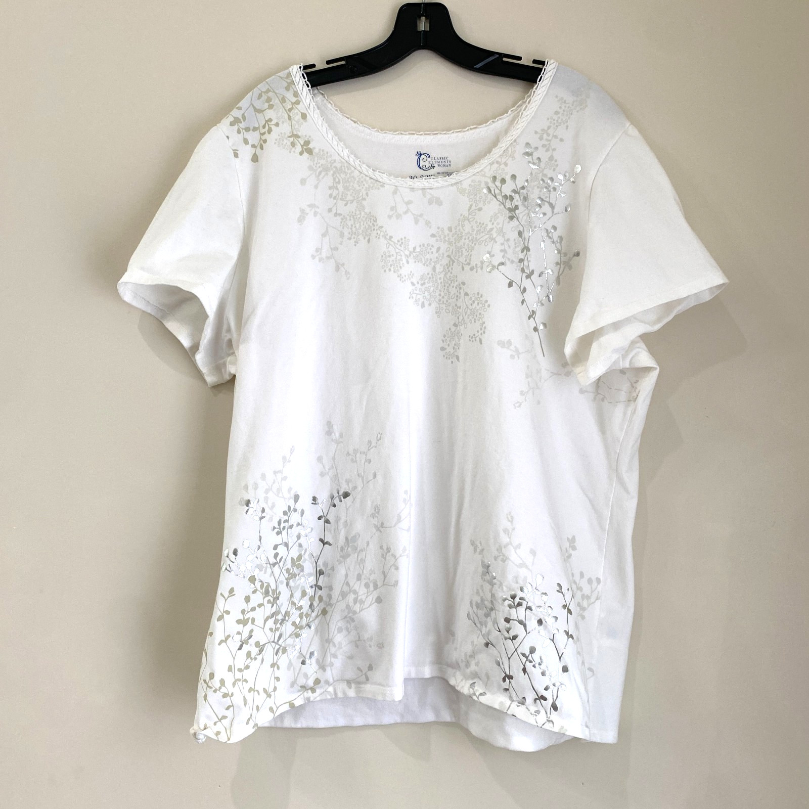 Classic Elements Womans Short Sleeve Floral Pattern Size 20-22W White