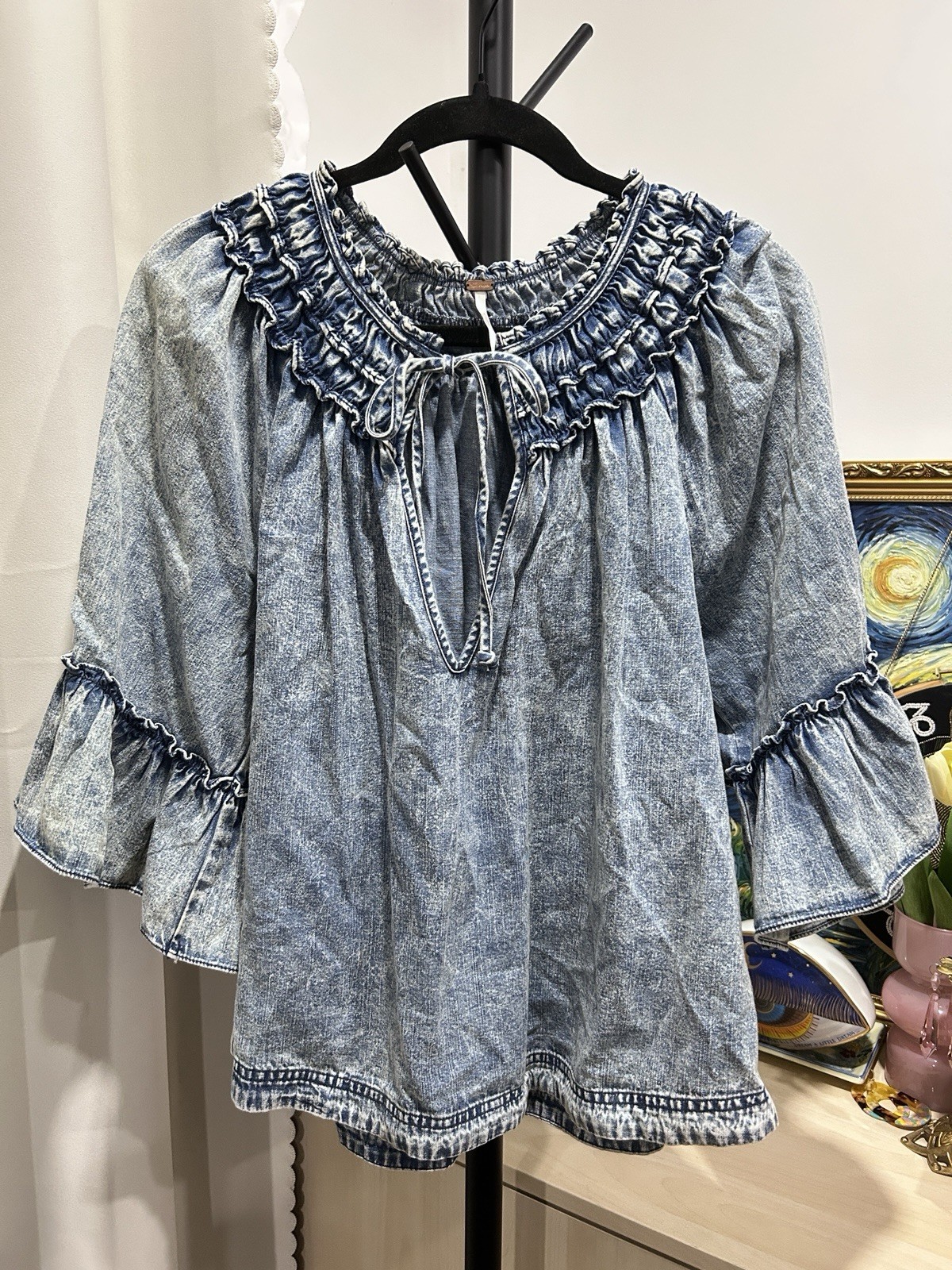Free People Women’s Blue Denim Peasant Blouse Ruffle Smocked Tie 3/4 Sleeve M